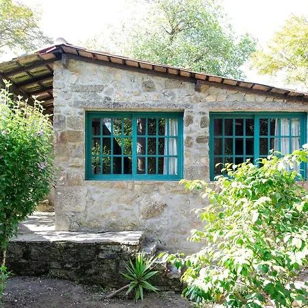 Neiva River House - Azenha Next To The River بيت للعطل إسبونسيندي