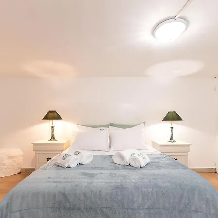 Neiva River House - Azenha Next To The River بيت للعطل إسبونسيندي