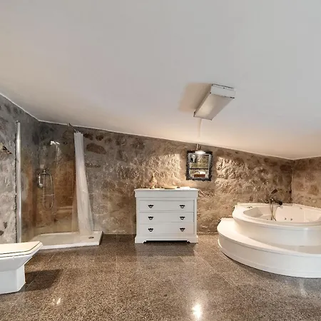 بيت للعطل Neiva River House - Azenha Next To The River إسبونسيندي