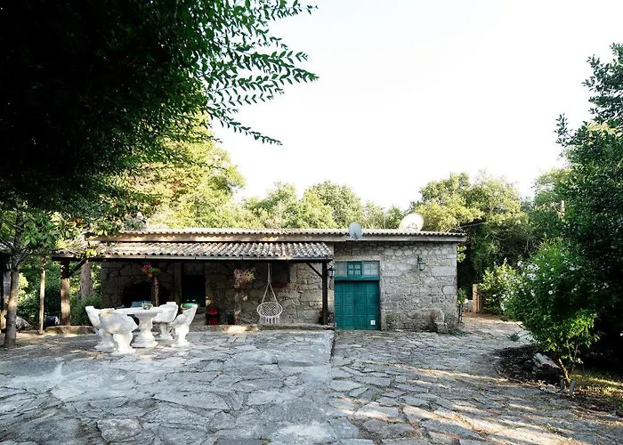 펜션 Neiva River House - Azenha Next To The River