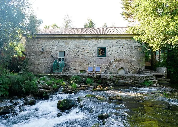 펜션 Neiva River House - Azenha Next To The River