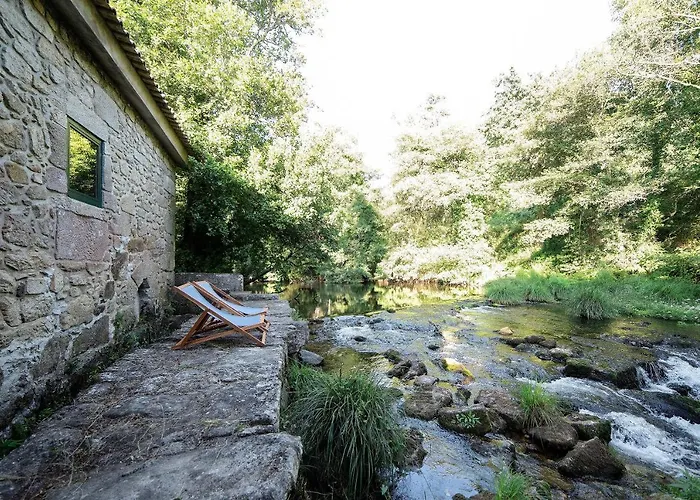 펜션 Neiva River House - Azenha Next To The River