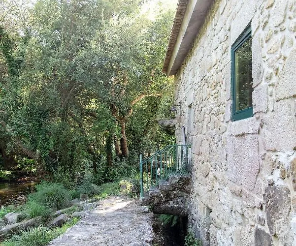 펜션 Neiva River House - Azenha Next To The River