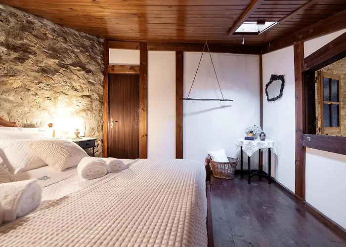 펜션 Neiva River House - Azenha Next To The River 에스포센데