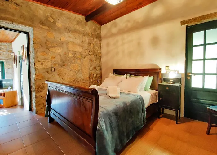 Neiva River House - Azenha Next To The River