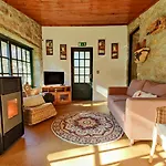 بيت للعطل Neiva River House - Azenha Next To The River