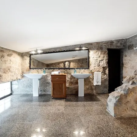 Neiva River House - Azenha Next To The River * Εσποσέντε