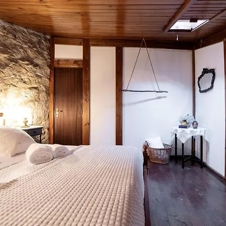 Дом отдыха Neiva River House - Azenha Next To The River Эшпозенди